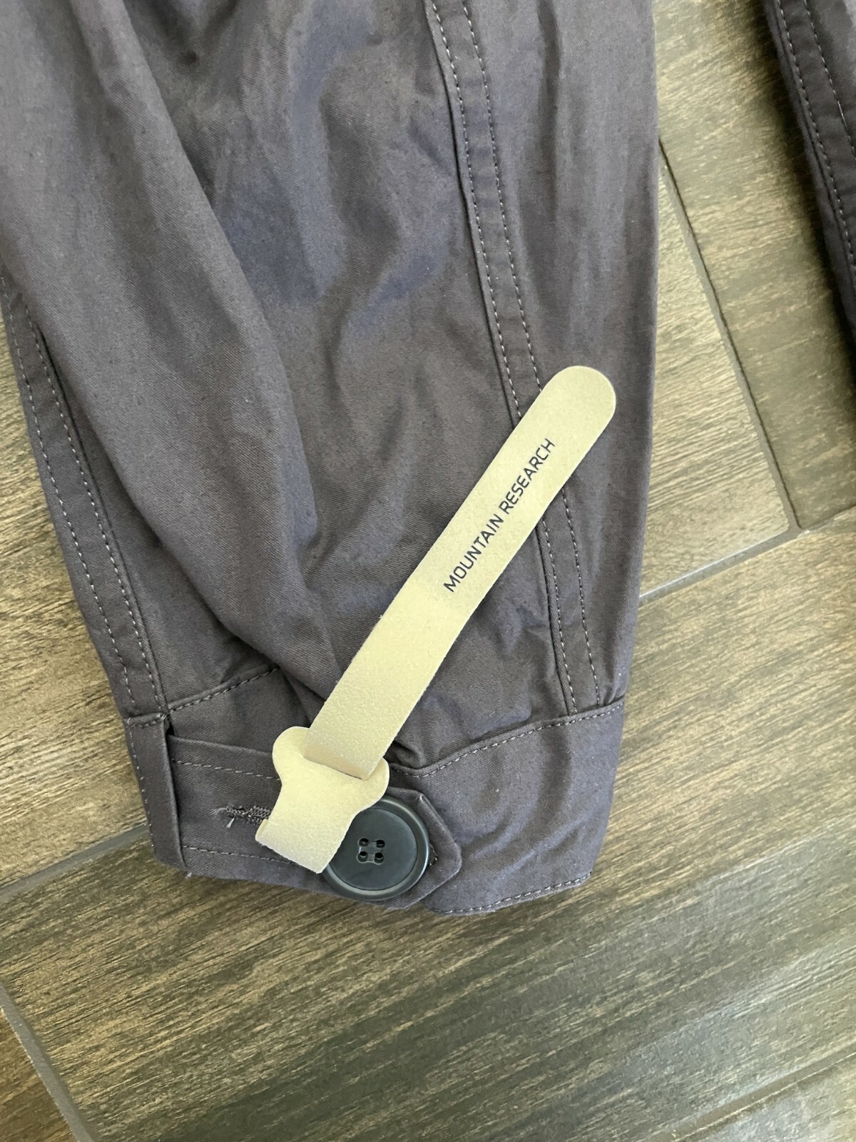 Size Medium - General Research Mountain Research … - image 6