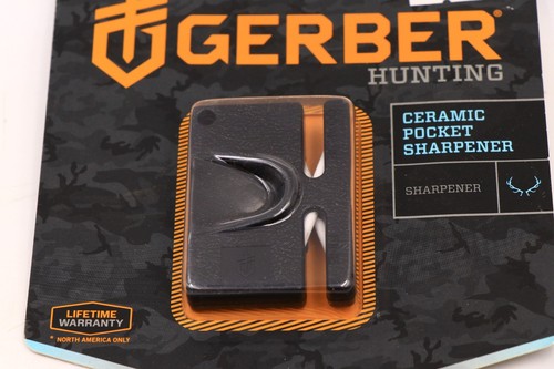 Gerber Hunting Ceramic Pocket Sharpener Fine & Coarse Rods Lifetime BNIP - Picture 2 of 3