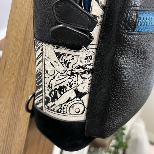 Coach Marvel Spiderman West Pack Con Stampa Fumetto Pelle E Camoscio 2411 - Foto 8 di 16