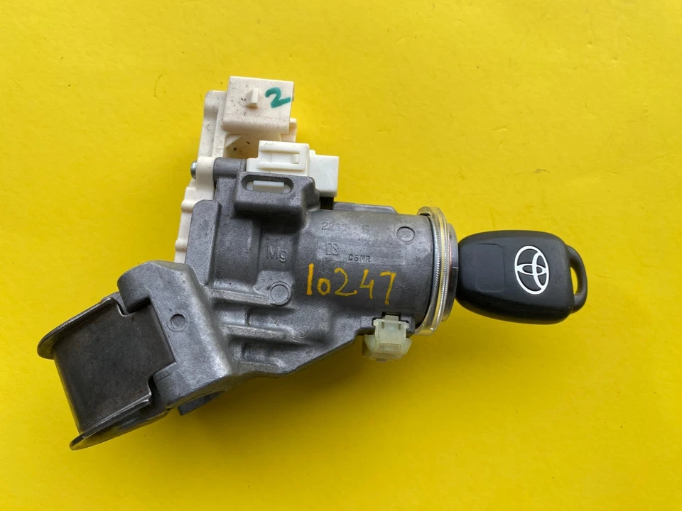 2016-2023 TOYOTA TACOMA ЗАМОК ЗАЖИГАНИЯ С КЛЮЧОМ И ЦИЛИНДРОМ OEM 89782-0E010 - Изображение 4 из 4