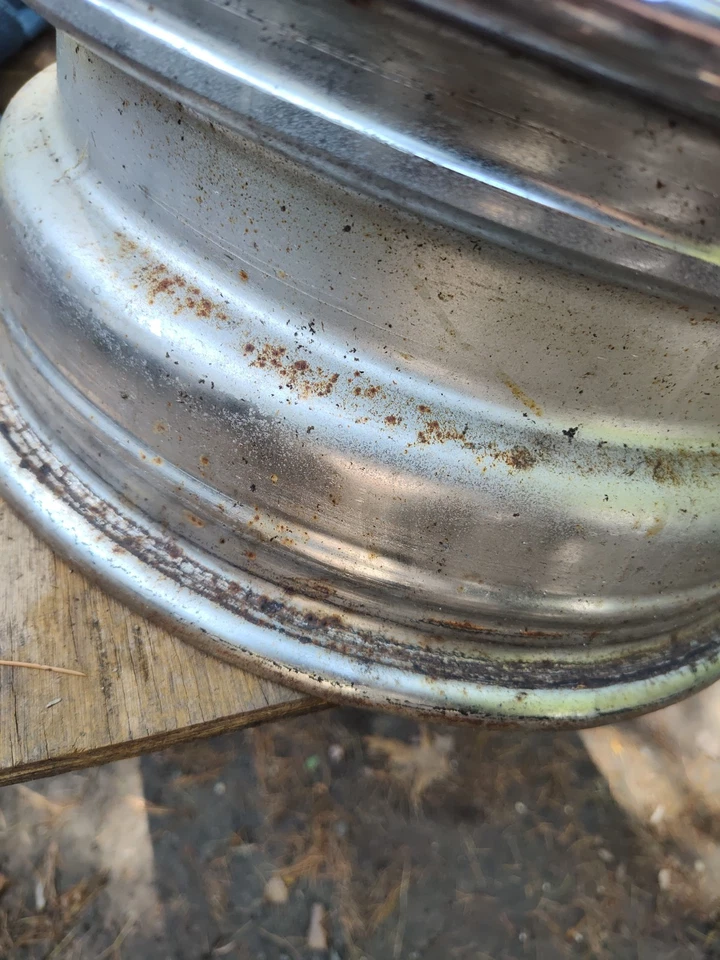 Cragar SS 15x6 Wheel 5 Lug Unilug 4" Backspacing Ford GM Dodge - Image 3 of 4