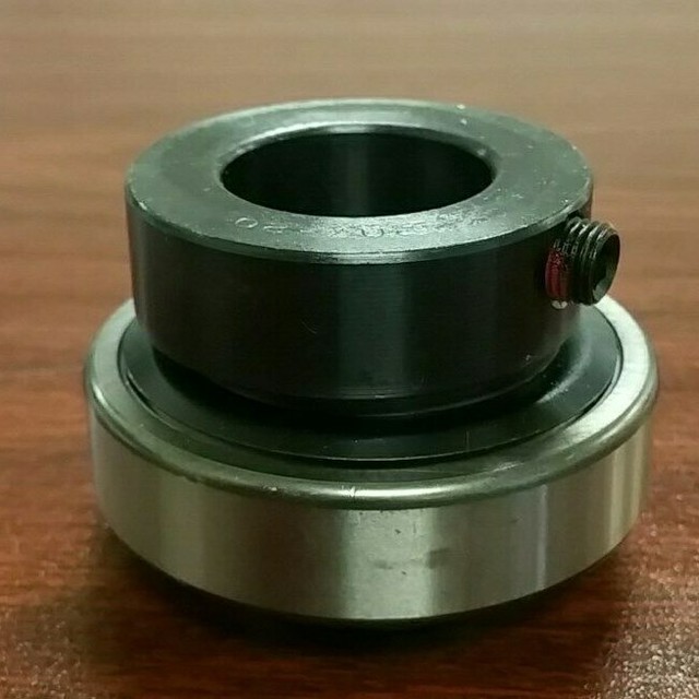 Peer HCR20720 Bearing Insert 1 1/4" Inch Mounted Ball Bearings Rolling