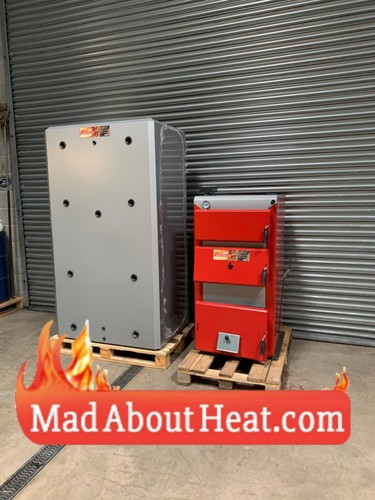 DWBi 12 Fan Assisted, Semi Automatic, Biomass, Multi Fuel Stove with Back Boiler - Picture 2 of 10