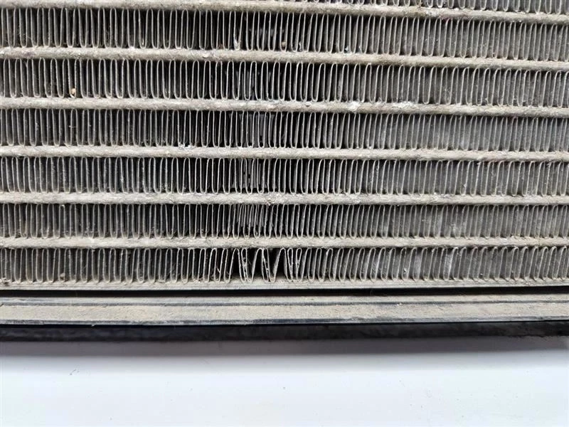 2007 MERCEDES S-CLASS AC Condenser 221 Type S550 Thru 9/30/06 OEM 2215000254 - Image 3 of 4