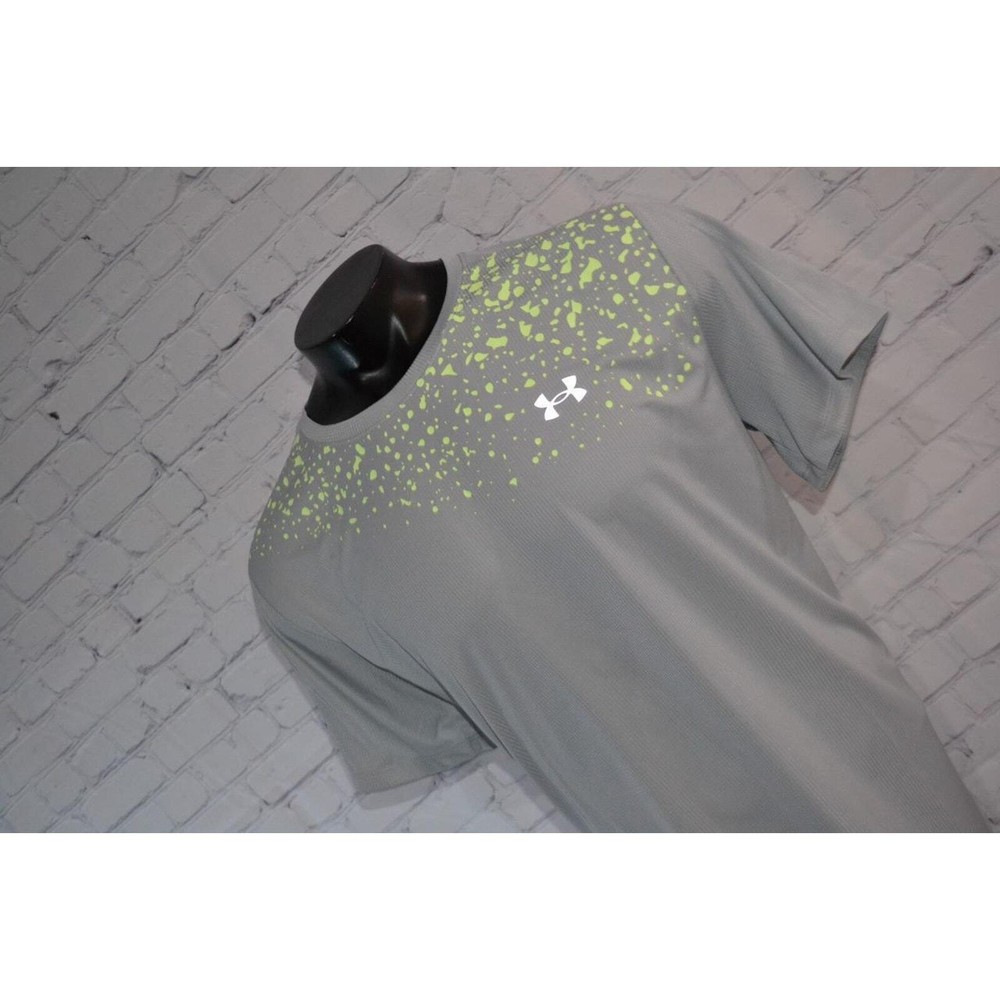 46443-a Under Armour Gym Shirt Workout Gear Gray Polyester Size 2XL Fitted Mens