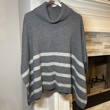 Banana Republic Gray Turtleneck Striped Poncho Cape Size Medium