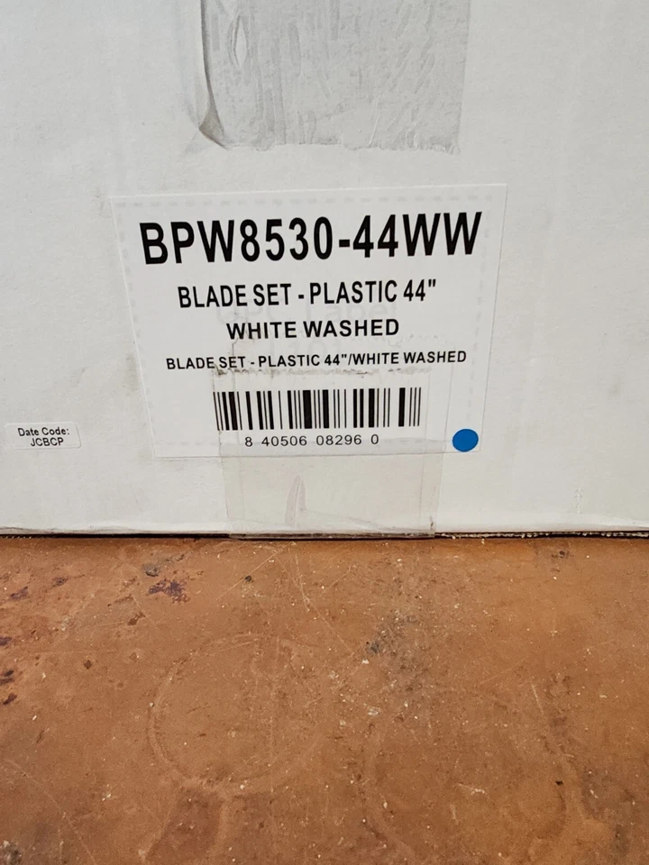 Fanimation Fans BPW8530-44WW Wrap Custom - Blade (Set of 3) White Washed - Image 2 of 4