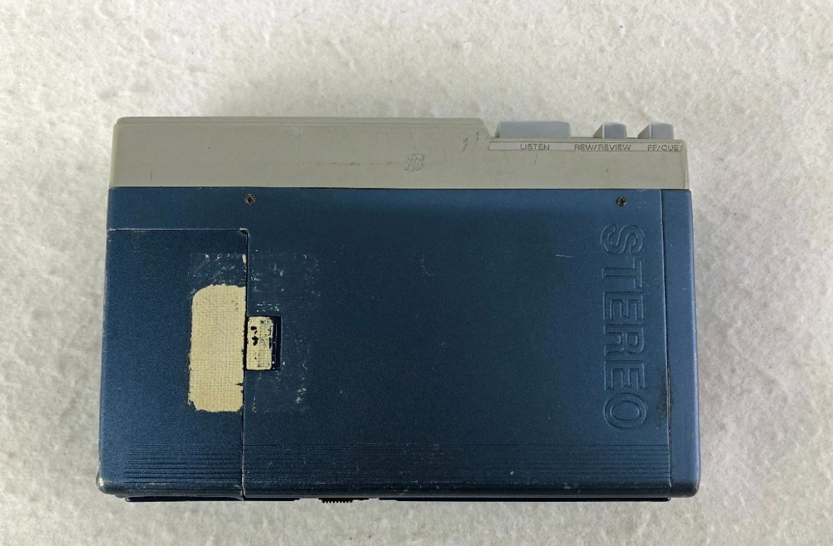 2011　SONY　ウォークマン　TPS-L2 Sony TPS-L2 ▷ Walkman.land