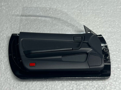 Auto Art Parts 1/18 Nissan R34 V-Spec II Left Door and Window - Picture 2 of 2