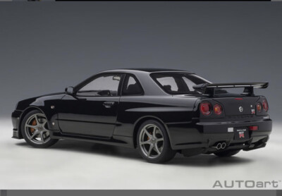 オートアート GT-R R34 V-spec II Nür 1/18 Amazon.com: AUTOart 1/18 Nissan Skyline GT-R (R34) V Spec II