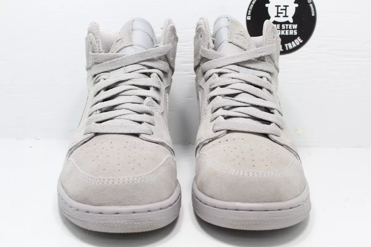 Jordan retro clearance 1 grey suede