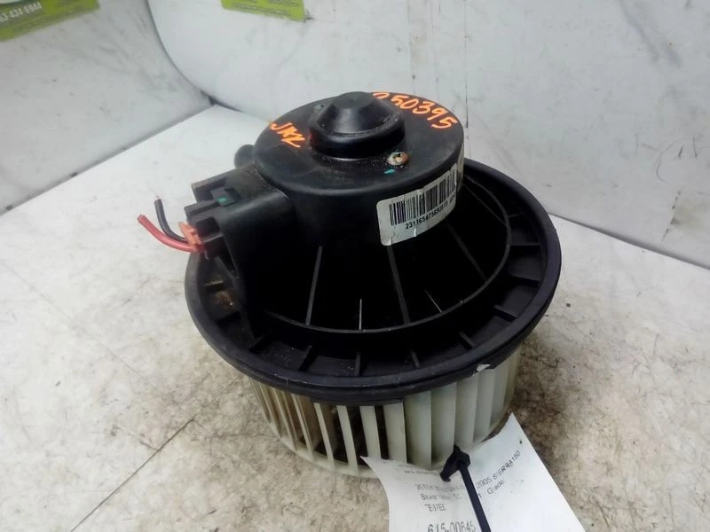 2003-2007 Hummer H2 Heater AC Blower Motor OEM - Image 2 of 3