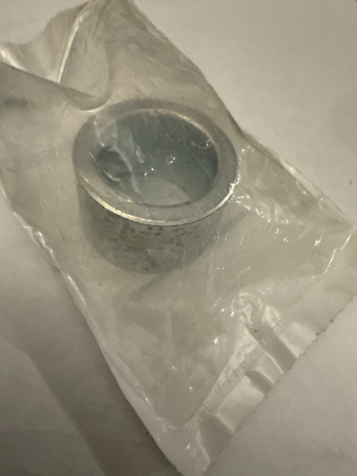 Harley-Davidson прокладка для подшипников колес от оригинального производителя 43521-00A Touring Dyna SoftailTM - Изображение 2 из 2