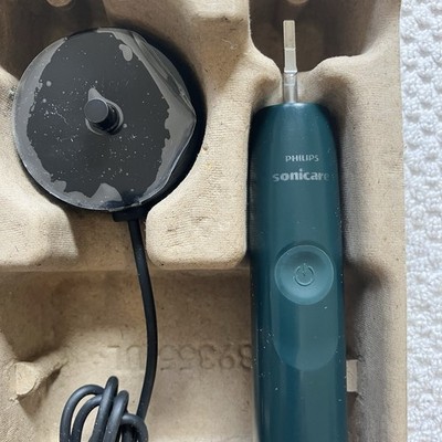 USED (No Box) Philips Sonicare 4100 Rechargeable Power Toothbrush HX681U GREEN