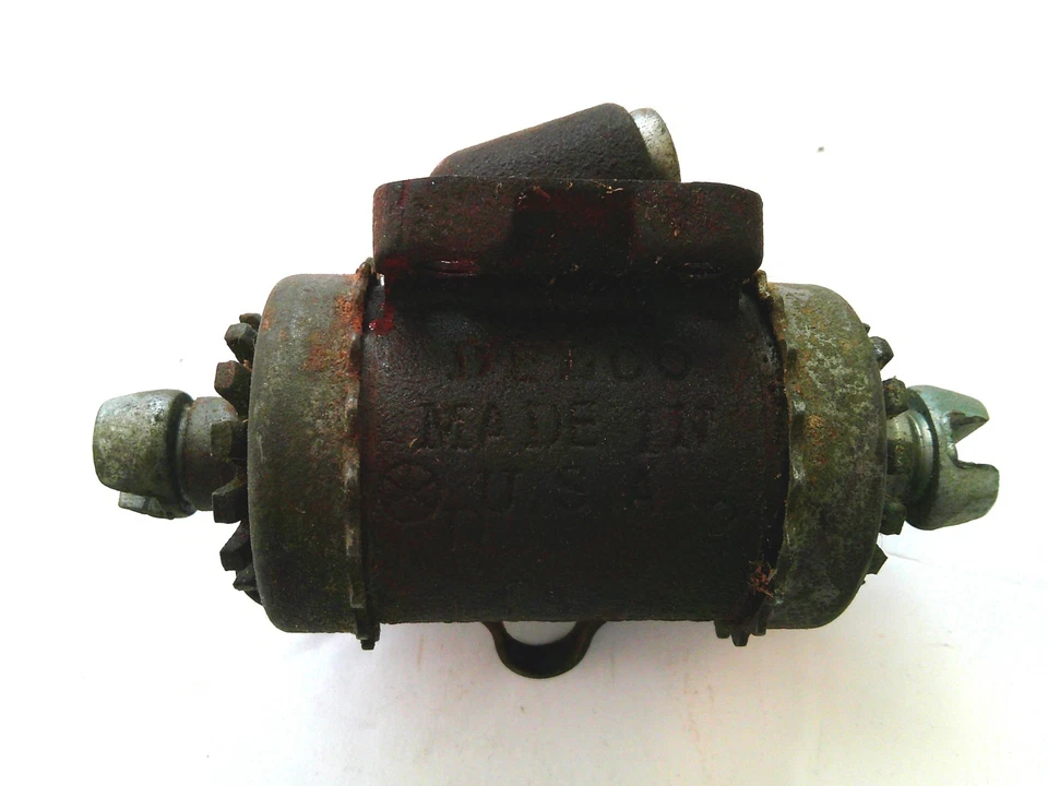 GM 1936-1948 PONTIAC CHEVY FLEETLINE MASTER STYLELINE FRONT BRAKE WHEEL CYLINDER - Image 3 of 4