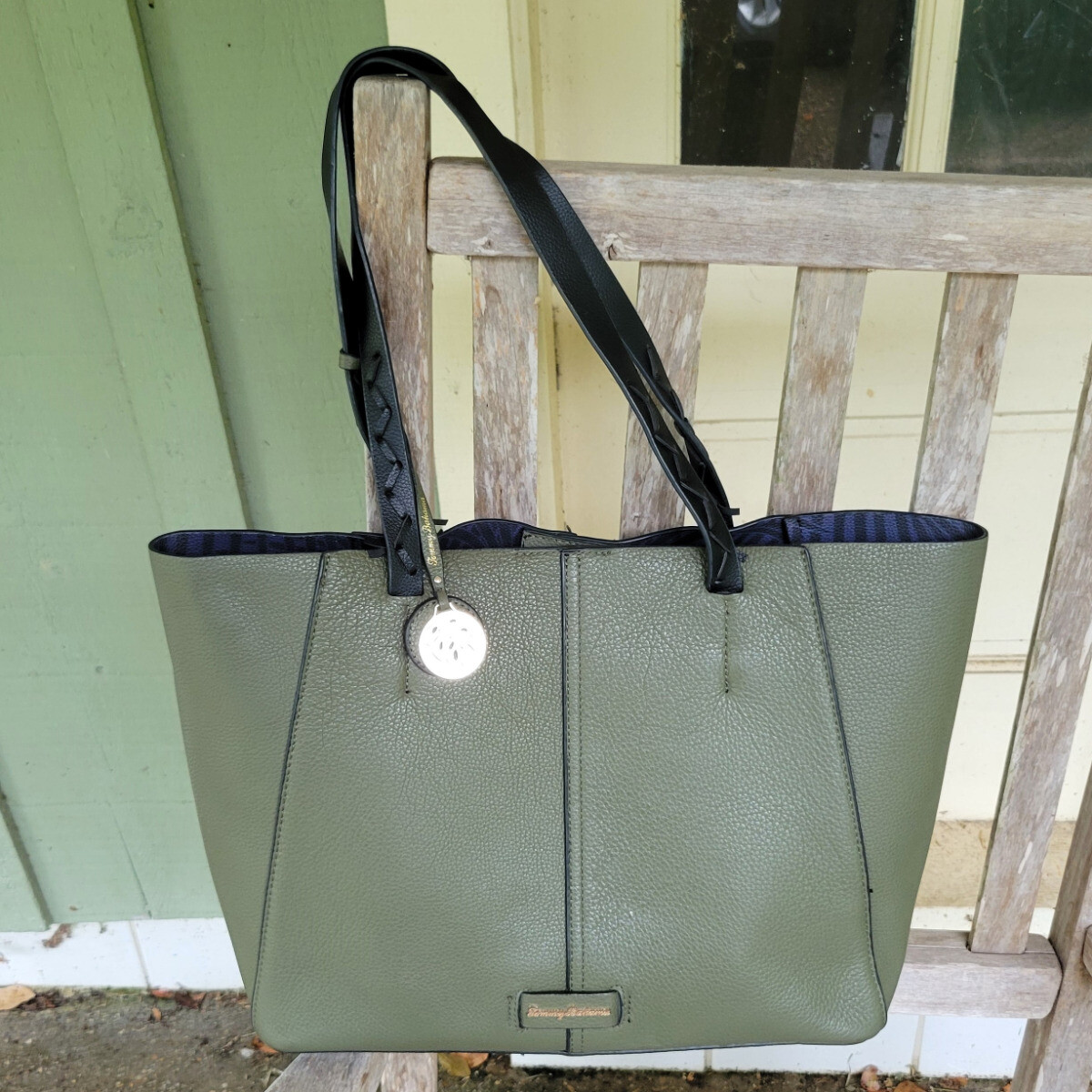 Reversible Tote Tommy Bahama Black Leather Purse TOMMY BAHAMA