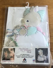 Vintage 1980 DOLLY TOY Soft Wall Hanging THE O’HARE FAMILY Pastel Bunny Rabbit