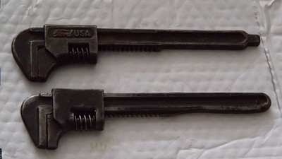 Vintage Ford 1928-31 A-170219 SQUARE Axl Drain & 9 IN AUTO MONKEY WRENCHES
