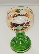 römer glas wein grüner Fuss, kelch verziert, mit Glitzersteine und Herkunft