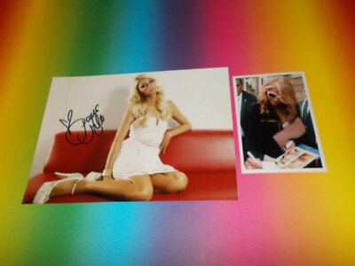 Paris Hilton Model  signed signiert autograph Autogramm auf 20x28 Foto in person