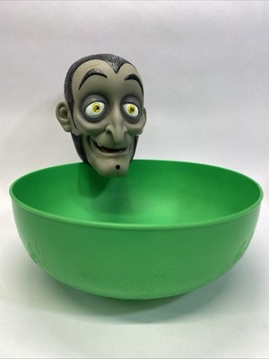 Vtg 2002 Dracula Vampire Animated Halloween Candy Bowl Dish Decoration Green