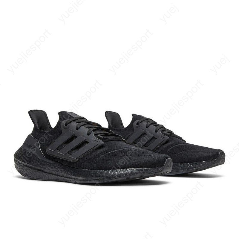 Size 7.5 - adidas UltraBoost 22 Triple Black for sale online