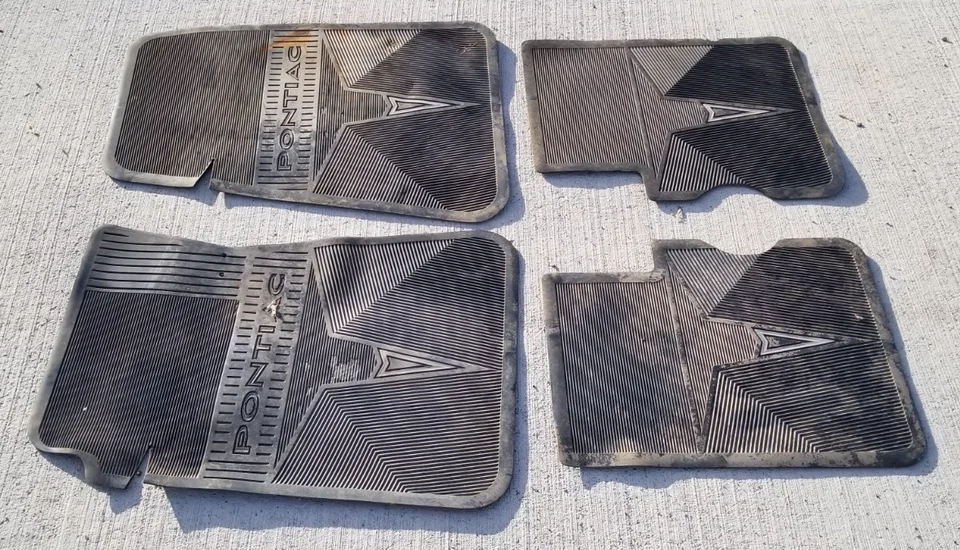 Alfombrillas Pontiac Grand Prix y Bonneville 1963 Foto 4 de 4