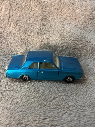 Vintage Diecast Model - Matchbox Lesney No 25 Ford Cortina Blue Metallic Car