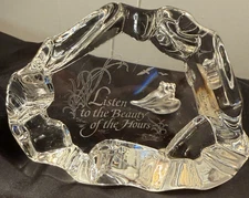 VTG 1976 Hallmark Listen To The Beauty Crystal Paperweight Little Gallery