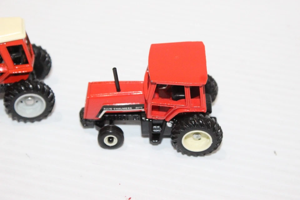 Vintage ERTL 1/64 Allis-Chalmers 8070 and 7045 DieCast Tractors - Image 3 of 4