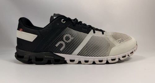 On Cloudflow Swiss Engineering 25.99638 Men’s Shoes Size 13 Black White