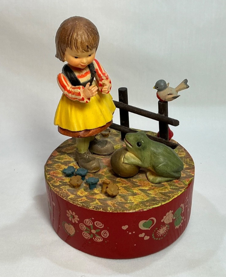 музыкальные шкатулки VTG ANRI Hand-carved Hand-painted
