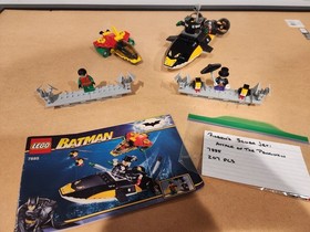 Lego Batman 7885 Robin's Scuba Jet: Attack Of The Penguin Retired!! Pre-owned