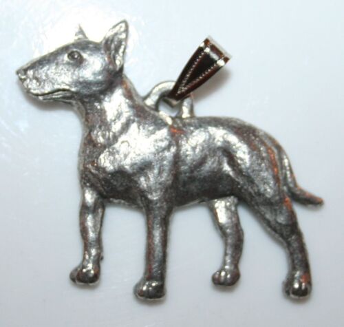 BULL TERRIER Dog Harris Fine Pewter Pendant USA Made - Afbeelding 1 van 2