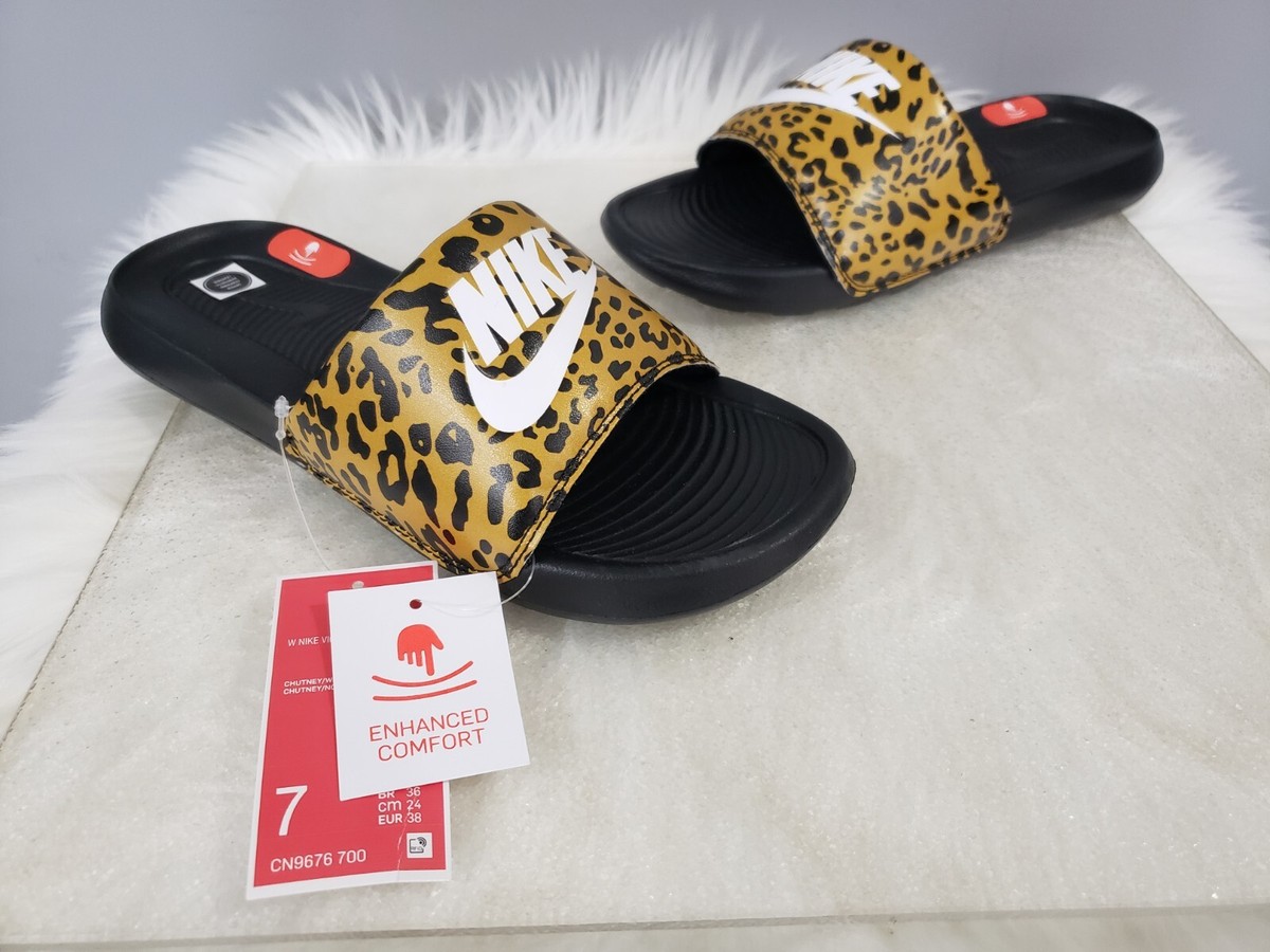 Nike Victori One Slide Cheetah Nike Slides NEW Nike Victori One