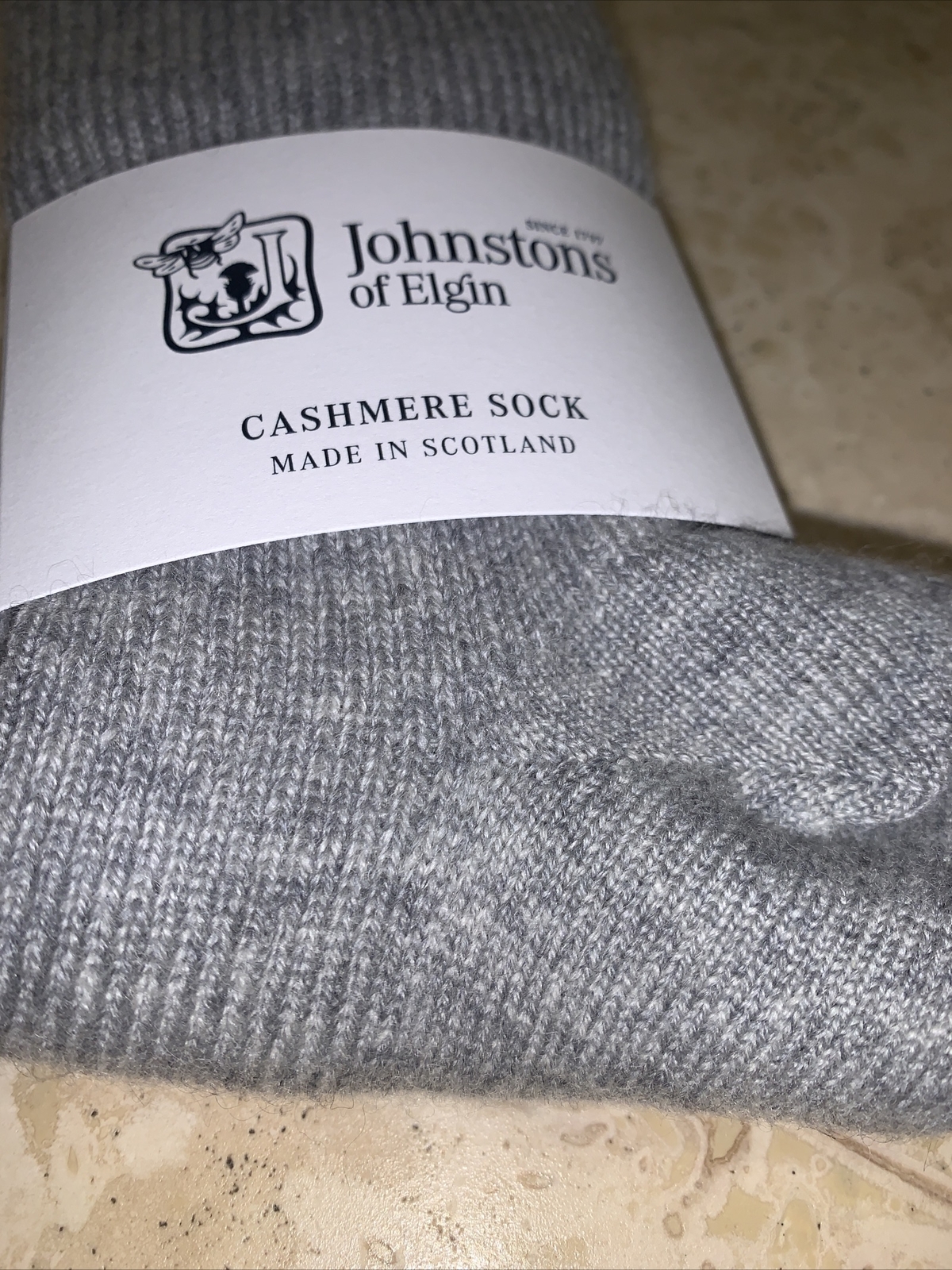 Johnstons of Elgin Gris Chaussettes Cachemire Fait en Écosse Imbattable