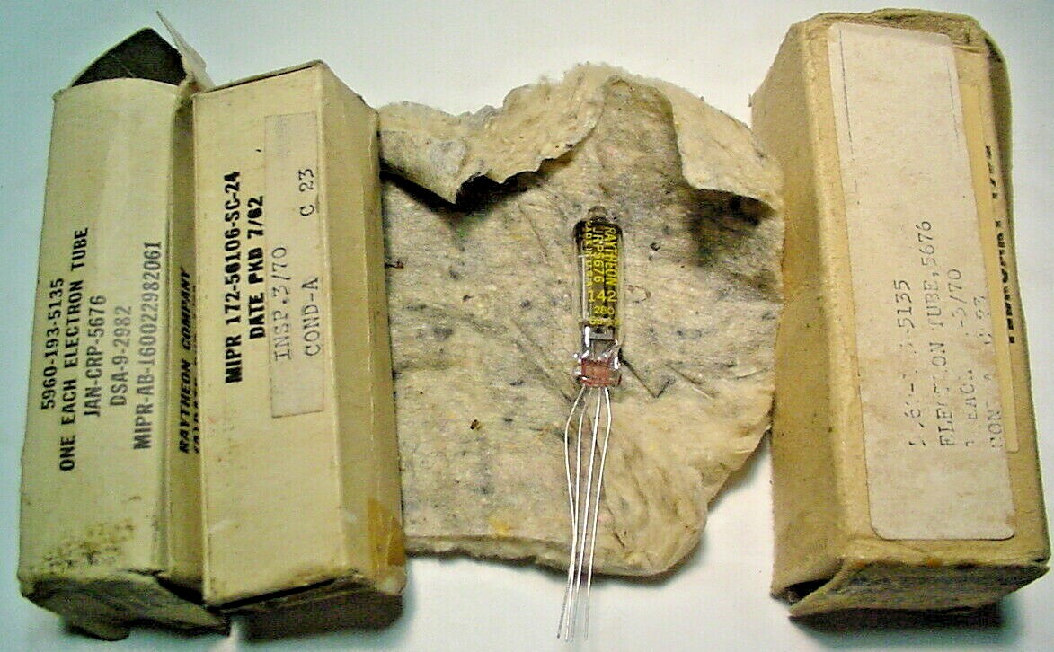 NOS RAYTHEON JAN-CRP-5676 TRIODE Radio Audio Tested TV-10B NOS RAYTHEON JAN-CRP-5676 TRIODE Radio Audio Tested TV-10B