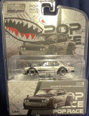 Pop Race Enigma Nissan Skyline GT-R V8 Drift 1:64 Diecast Car Chrome/Black