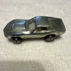 Hot Wheels Redlines Corvette Chevrolet 1968 Diecast Car Green Opening Hood 1:64