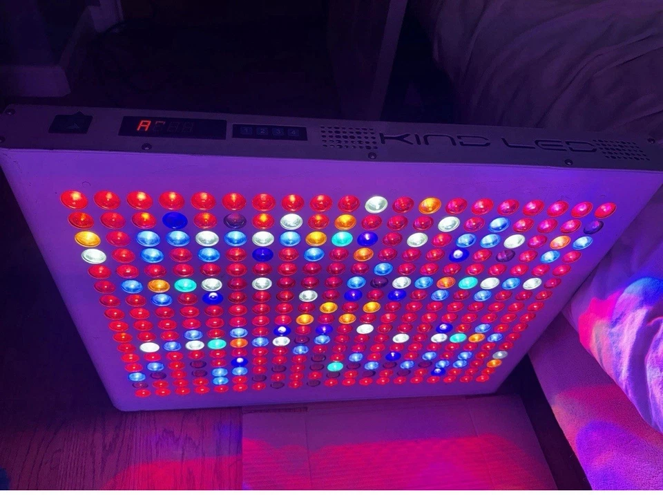 Kind LED K5 Series XL750 Indoor LED Grow Light - Image 2 of 3
