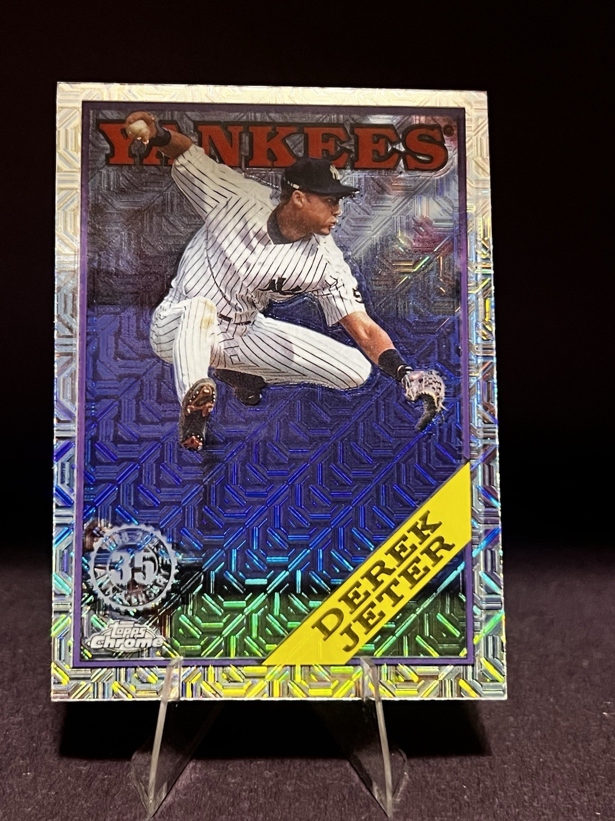 2023 Topps Series 2 - 1988 Topps Chrome Silver Pack Mojo Derek Jeter #2T88C-13