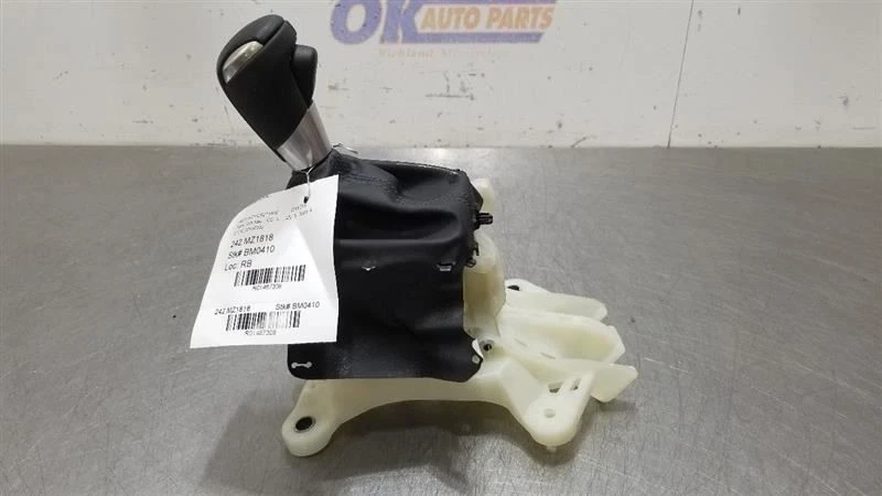 Mazda CX-9 2018 Touring transmisión automática conjunto de palanca de cambios Foto 3 de 4