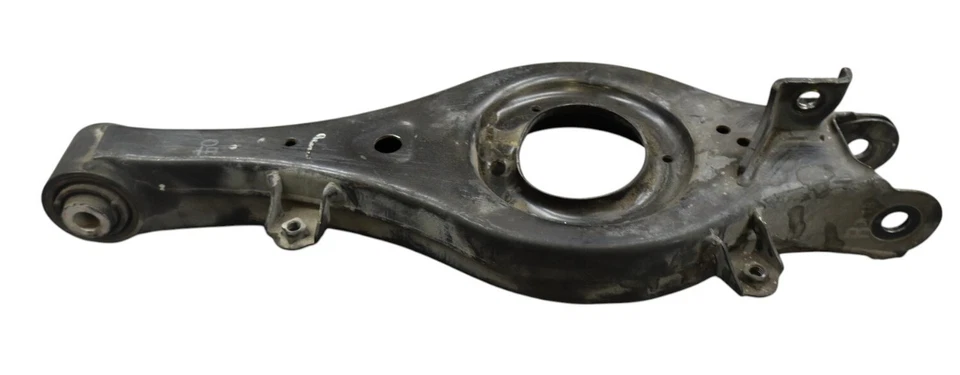 15-20 Hyundai Genesis Rear Right Passenger Side Lower Control Arm Oem - Image 2 of 4