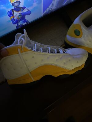 Size 10 - Jordan 13 Del Sol 2022