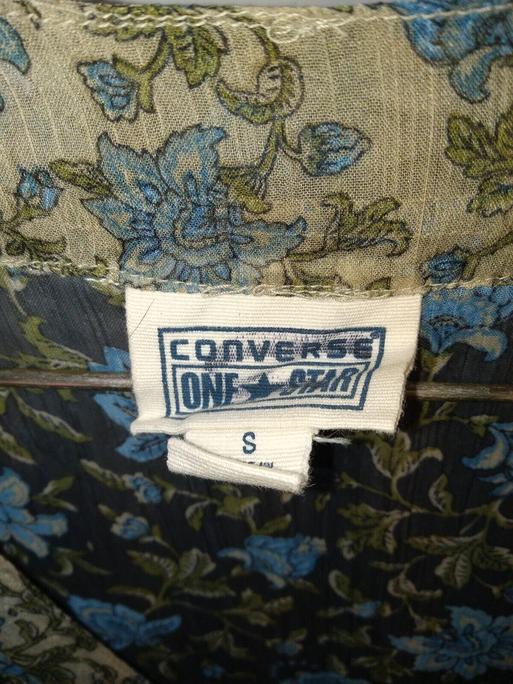 Blusa Converse One Star Top Talla S Azul Floral Camisa Boho Hippie Foto 4 de 4