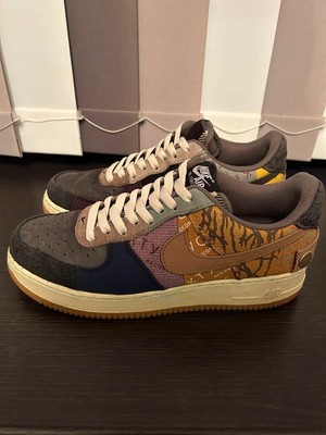 4個まで郵便OK cowさんTravis Scott × Nike Air Force 1