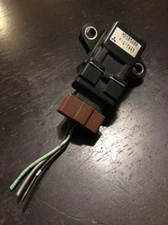 Mitsubishi Manifold Absolute Pressure Map Boost Sensor OEM Factory MD305600