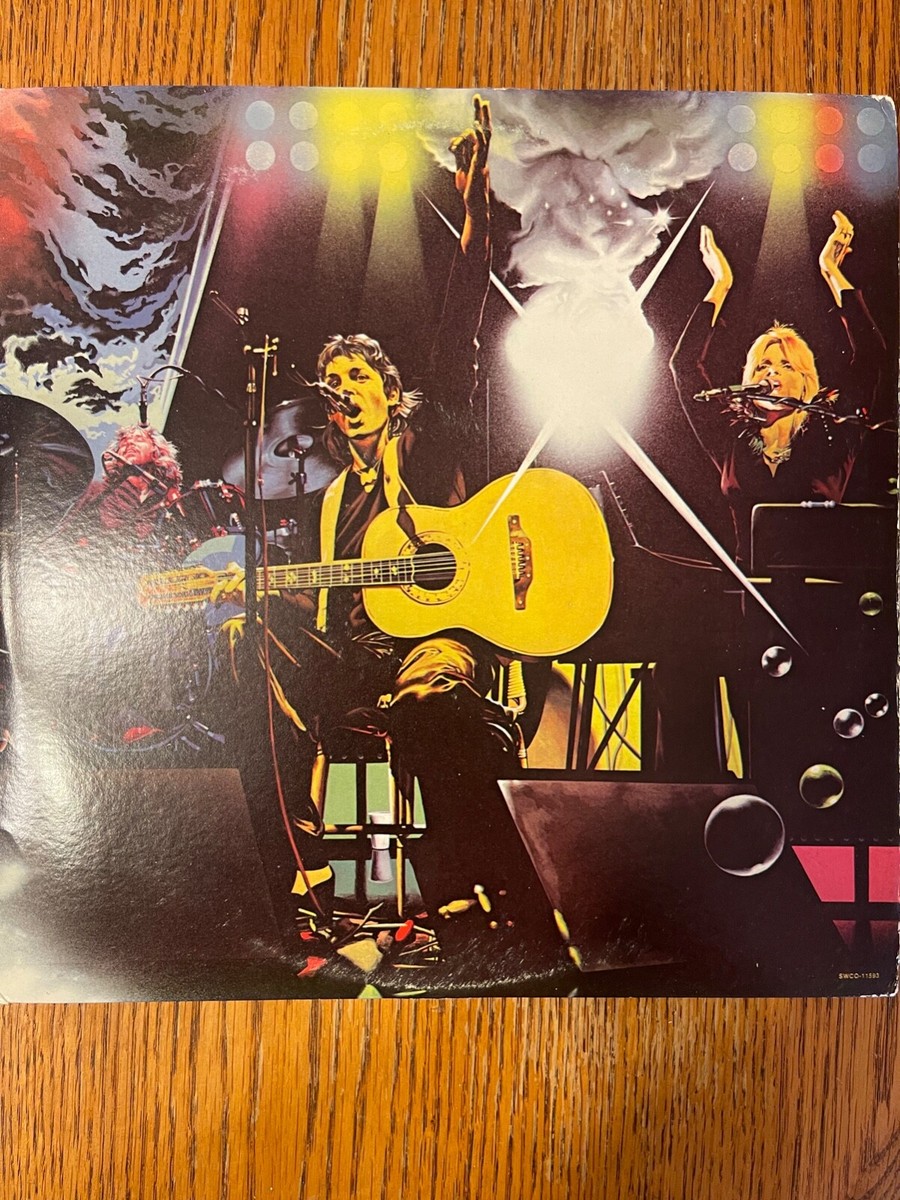 Paul McCartney and Wings Wings Over America vinyl 33 record pop
