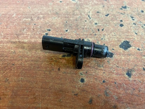 SEAT LEON MK3 5F FR 2014 1.6 TDI CLHA AUSPUFF NOCKENWELLENSENSOR 04L907601