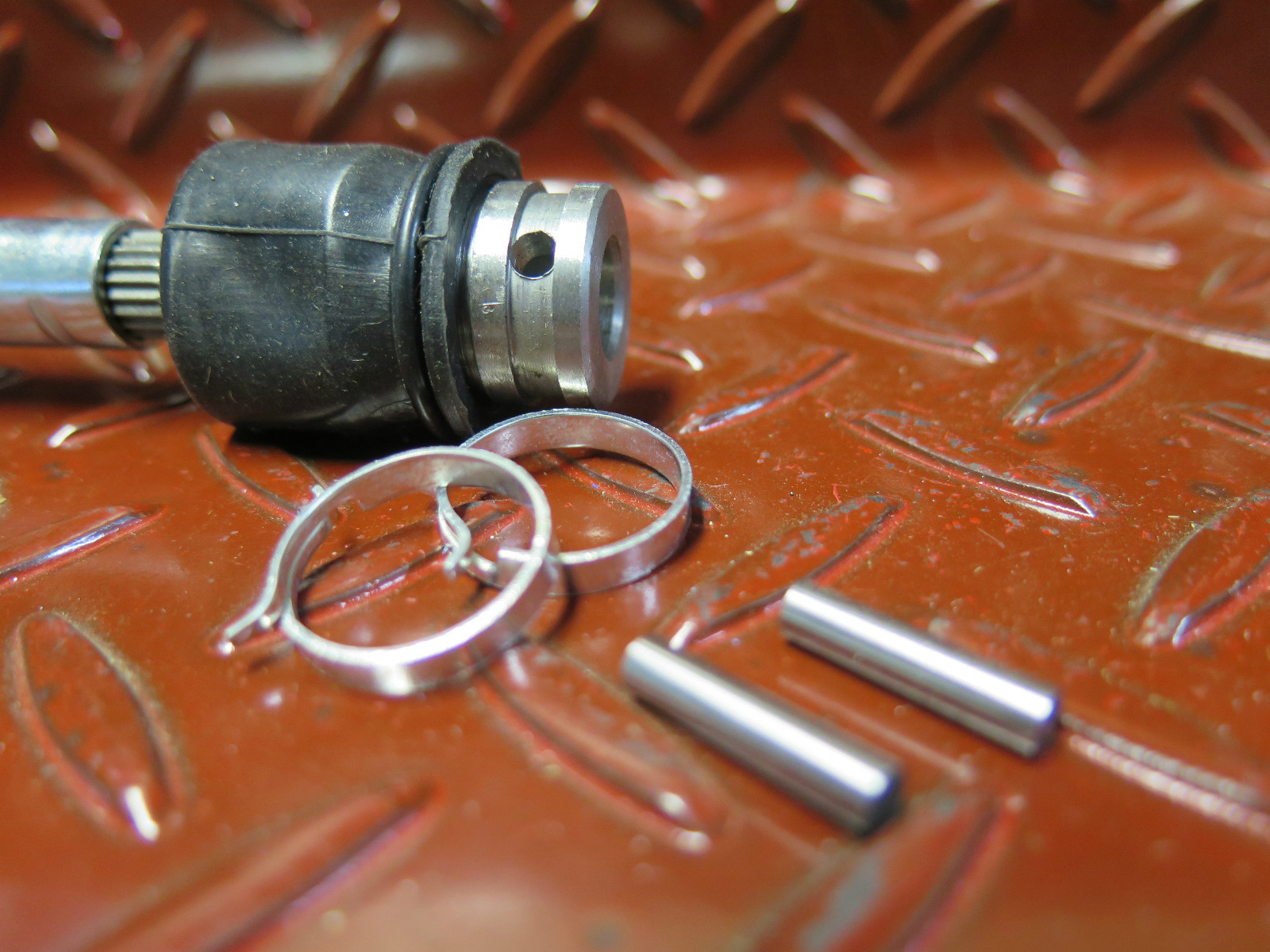 Honda Drive Shaft for 21" self propelled lawnmower Gearbox HRU216